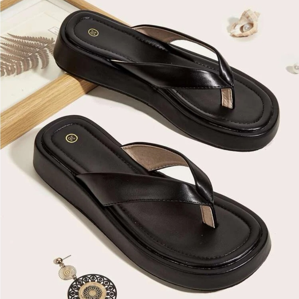 Chunky black sandals